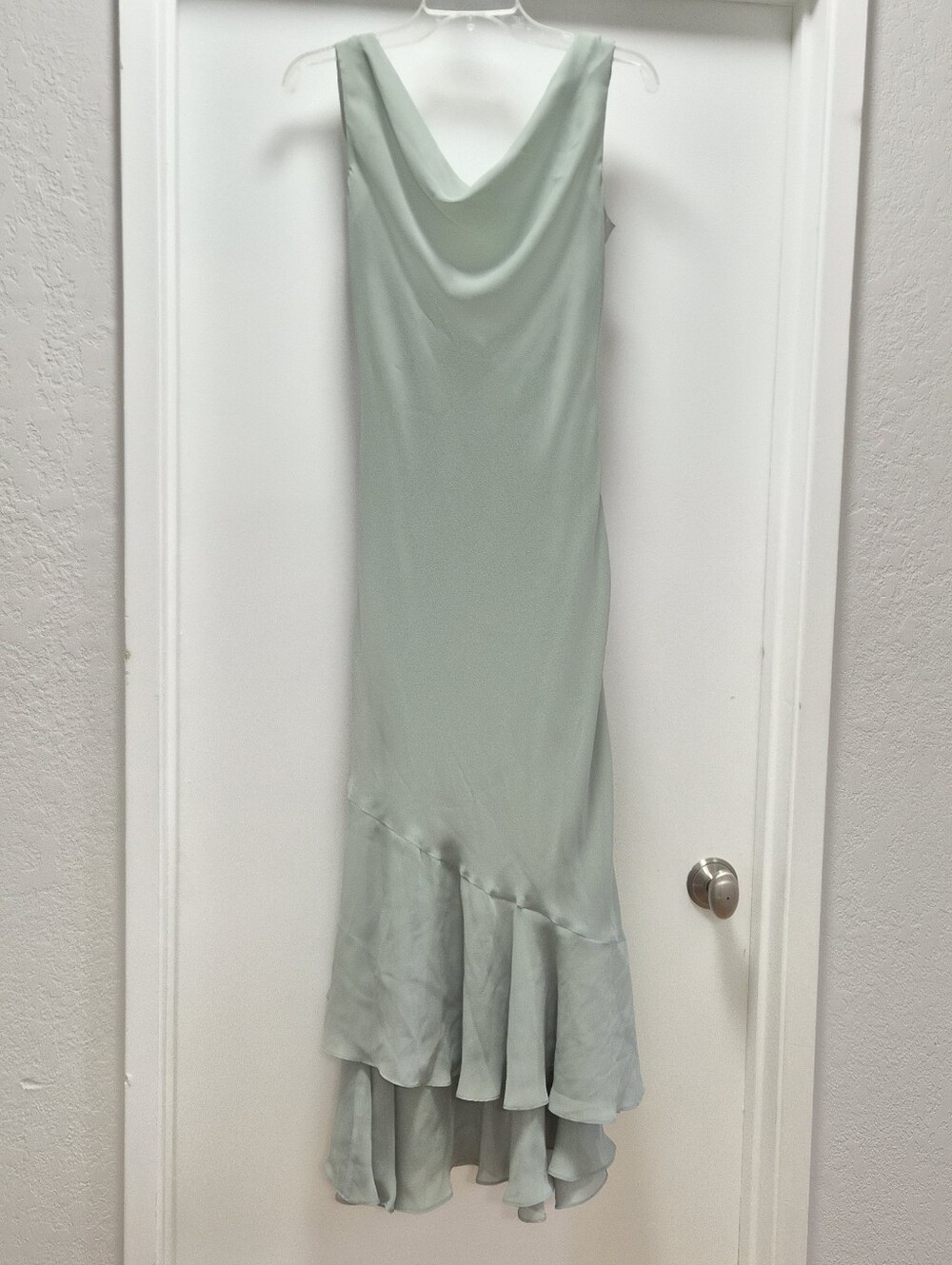 Size 4 Vintage ALEX Evening Sleeveless Cowl Neck Sage Green Dress w/ Ruffled Hem